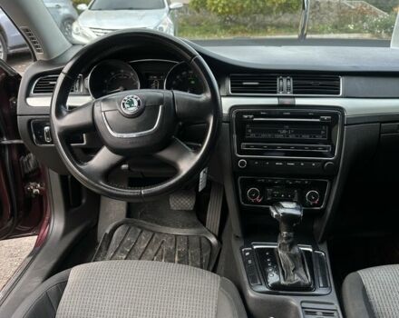 Красный Шкода Суперб, объемом двигателя 1.8 л и пробегом 210 тыс. км за 7500 $, фото 11 на Automoto.ua