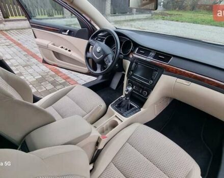 Червоний Шкода Суперб, об'ємом двигуна 1.8 л та пробігом 206 тис. км за 8400 $, фото 21 на Automoto.ua