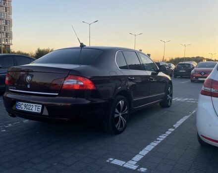 Червоний Шкода Суперб, об'ємом двигуна 2 л та пробігом 262 тис. км за 8000 $, фото 1 на Automoto.ua