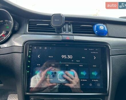 Червоний Шкода Суперб, об'ємом двигуна 2 л та пробігом 275 тис. км за 10190 $, фото 27 на Automoto.ua