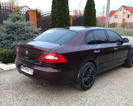 Красный Шкода Суперб, объемом двигателя 1.8 л и пробегом 286 тыс. км за 12200 $, фото 2 на Automoto.ua