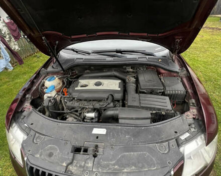 Красный Шкода Суперб, объемом двигателя 1.8 л и пробегом 206 тыс. км за 8500 $, фото 10 на Automoto.ua