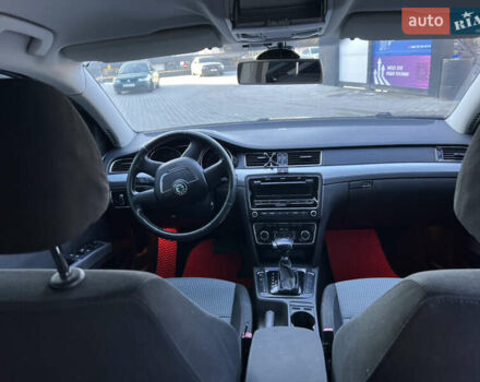 Червоний Шкода Суперб, об'ємом двигуна 1.8 л та пробігом 127 тис. км за 11300 $, фото 8 на Automoto.ua