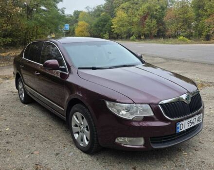 Красный Шкода Суперб, объемом двигателя 1.8 л и пробегом 268 тыс. км за 8300 $, фото 2 на Automoto.ua