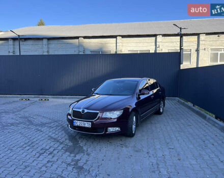 Червоний Шкода Суперб, об'ємом двигуна 1.8 л та пробігом 127 тис. км за 11300 $, фото 1 на Automoto.ua