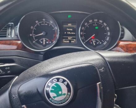 Красный Шкода Суперб, объемом двигателя 1.8 л и пробегом 268 тыс. км за 8300 $, фото 4 на Automoto.ua