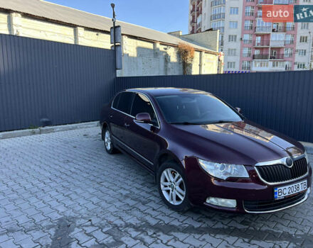 Червоний Шкода Суперб, об'ємом двигуна 1.8 л та пробігом 127 тис. км за 11300 $, фото 2 на Automoto.ua