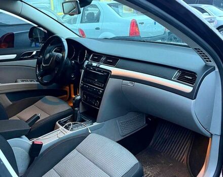 Красный Шкода Суперб, объемом двигателя 2 л и пробегом 278 тыс. км за 9800 $, фото 5 на Automoto.ua