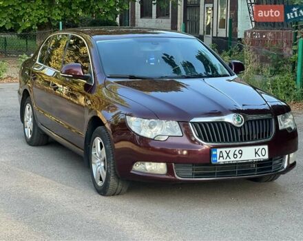 Красный Шкода Суперб, объемом двигателя 1.8 л и пробегом 133 тыс. км за 9999 $, фото 10 на Automoto.ua