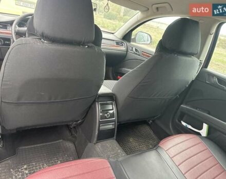 Красный Шкода Суперб, объемом двигателя 1.8 л и пробегом 170 тыс. км за 6500 $, фото 5 на Automoto.ua