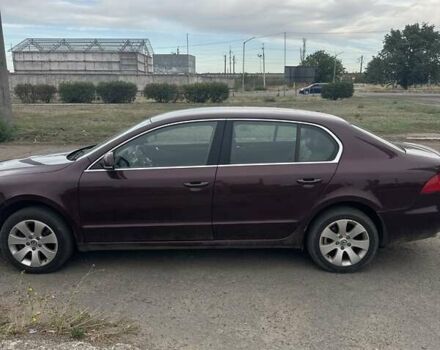 Красный Шкода Суперб, объемом двигателя 1.8 л и пробегом 170 тыс. км за 6500 $, фото 2 на Automoto.ua