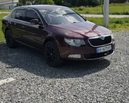 Красный Шкода Суперб, объемом двигателя 1.8 л и пробегом 277 тыс. км за 9500 $, фото 7 на Automoto.ua