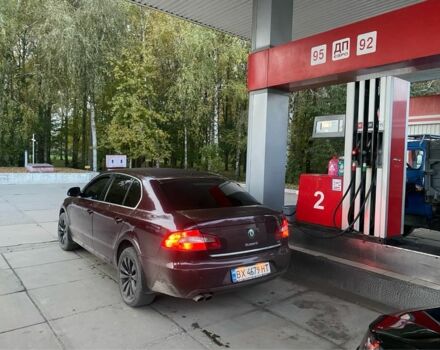 Красный Шкода Суперб, объемом двигателя 1.8 л и пробегом 277 тыс. км за 9500 $, фото 16 на Automoto.ua