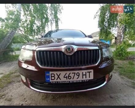 Красный Шкода Суперб, объемом двигателя 1.8 л и пробегом 277 тыс. км за 9500 $, фото 13 на Automoto.ua