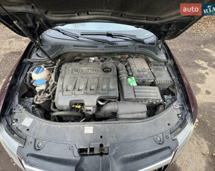 Червоний Шкода Суперб, об'ємом двигуна 1.97 л та пробігом 292 тис. км за 7999 $, фото 14 на Automoto.ua