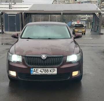 Красный Шкода Суперб, объемом двигателя 1.8 л и пробегом 210 тыс. км за 6950 $, фото 1 на Automoto.ua