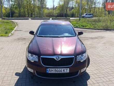 Шкода Суперб 2009 в Краматорске на Automoto.ua Красный Шкода Суперб, объемом двигателя 1.8 л и пробегом 239 тыс. км за 7450 $, фото 1 на Automoto.ua