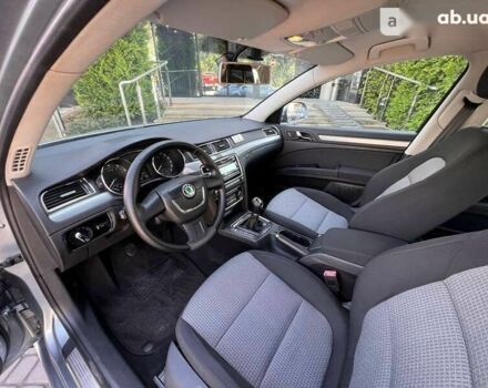 Шкода Суперб, объемом двигателя 1.8 л и пробегом 123 тыс. км за 7300 $, фото 17 на Automoto.ua