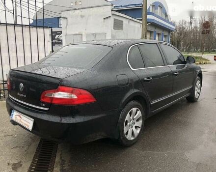 Шкода Суперб 2012 в Николаеве на Automoto.ua Шкода Суперб, объемом двигателя 0 л и пробегом 211 тыс. км за 11699 $, фото 3 на Automoto.ua