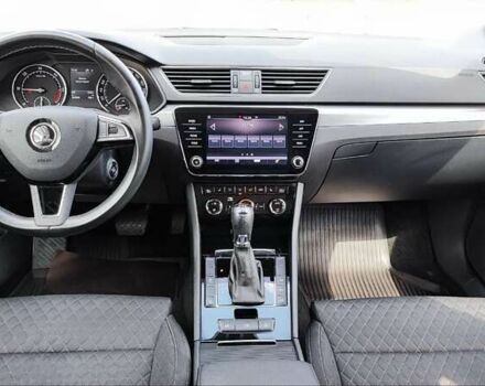 Шкода Суперб, об'ємом двигуна 2 л та пробігом 245 тис. км за 26500 $, фото 13 на Automoto.ua