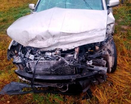 Шкода Суперб, объемом двигателя 1.8 л и пробегом 0 тыс. км за 1999 $, фото 4 на Automoto.ua