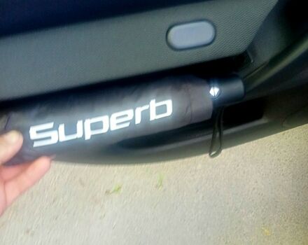 Шкода Суперб, объемом двигателя 2 л и пробегом 250 тыс. км за 6500 $, фото 4 на Automoto.ua