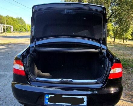 Шкода Суперб, объемом двигателя 1.8 л и пробегом 237 тыс. км за 8650 $, фото 6 на Automoto.ua