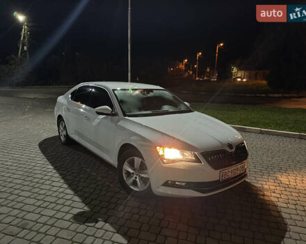 Шкода Суперб, объемом двигателя 1.6 л и пробегом 162 тыс. км за 13900 $, фото 9 на Automoto.ua