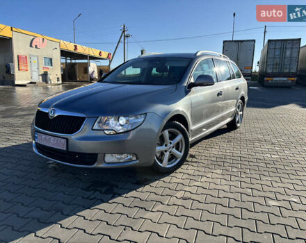 Шкода Суперб, объемом двигателя 2 л и пробегом 272 тыс. км за 9500 $, фото 1 на Automoto.ua