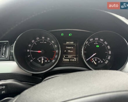 Шкода Суперб, об'ємом двигуна 2 л та пробігом 310 тис. км за 9700 $, фото 11 на Automoto.ua