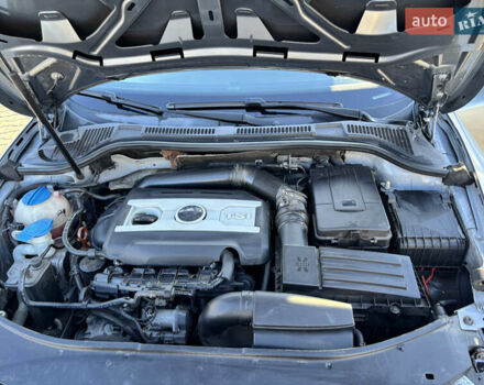 Шкода Суперб, объемом двигателя 2 л и пробегом 272 тыс. км за 9500 $, фото 5 на Automoto.ua