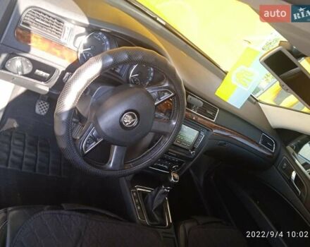 Шкода Суперб, объемом двигателя 2 л и пробегом 310 тыс. км за 13000 $, фото 6 на Automoto.ua