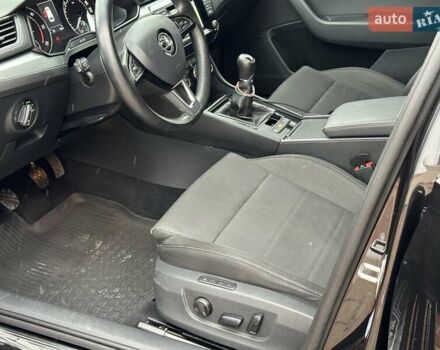 Шкода Суперб, объемом двигателя 2 л и пробегом 300 тыс. км за 15200 $, фото 26 на Automoto.ua