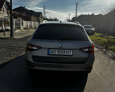 Шкода Суперб, объемом двигателя 0 л и пробегом 270 тыс. км за 13700 $, фото 4 на Automoto.ua