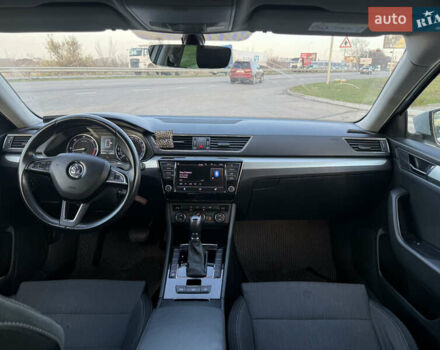 Шкода Суперб, об'ємом двигуна 2 л та пробігом 204 тис. км за 14999 $, фото 11 на Automoto.ua