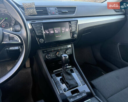 Шкода Суперб, об'ємом двигуна 2 л та пробігом 204 тис. км за 14999 $, фото 10 на Automoto.ua