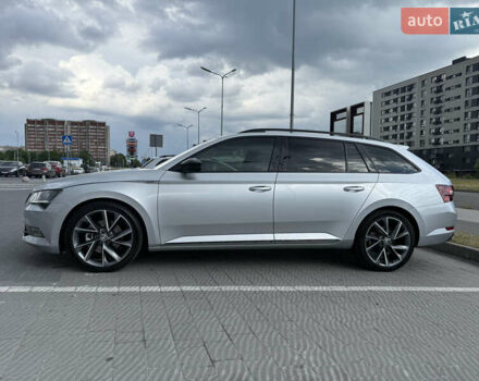 Шкода Суперб, объемом двигателя 1.97 л и пробегом 264 тыс. км за 21500 $, фото 7 на Automoto.ua