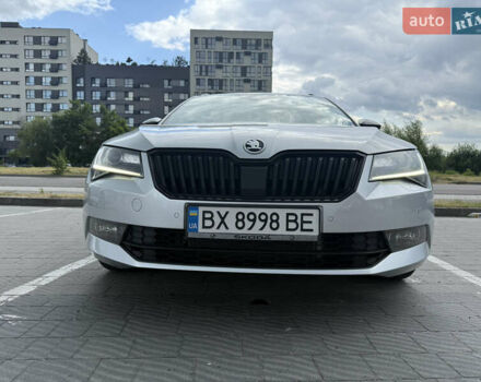 Шкода Суперб, объемом двигателя 1.97 л и пробегом 264 тыс. км за 21500 $, фото 1 на Automoto.ua