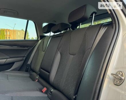 Шкода Суперб, об'ємом двигуна 2 л та пробігом 214 тис. км за 19999 $, фото 63 на Automoto.ua