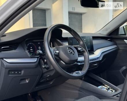 Шкода Суперб, об'ємом двигуна 2 л та пробігом 214 тис. км за 19999 $, фото 27 на Automoto.ua