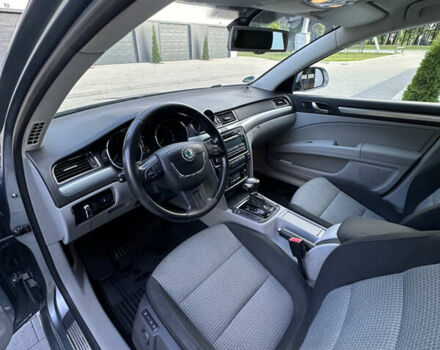Шкода Суперб, объемом двигателя 2 л и пробегом 283 тыс. км за 9000 $, фото 7 на Automoto.ua