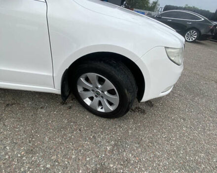 Шкода Суперб, объемом двигателя 1.8 л и пробегом 238 тыс. км за 9500 $, фото 16 на Automoto.ua