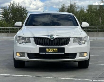 Шкода Суперб, объемом двигателя 1.8 л и пробегом 285 тыс. км за 8200 $, фото 3 на Automoto.ua