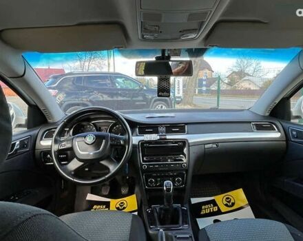 Шкода Суперб, объемом двигателя 2 л и пробегом 254 тыс. км за 9200 $, фото 7 на Automoto.ua