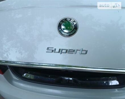 Шкода Суперб, об'ємом двигуна 2 л та пробігом 190 тис. км за 9000 $, фото 23 на Automoto.ua