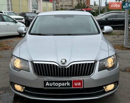 Шкода Суперб, об'ємом двигуна 1.6 л та пробігом 211 тис. км за 11490 $, фото 4 на Automoto.ua