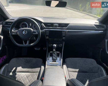 Шкода Суперб, объемом двигателя 1.97 л и пробегом 305 тыс. км за 19600 $, фото 3 на Automoto.ua