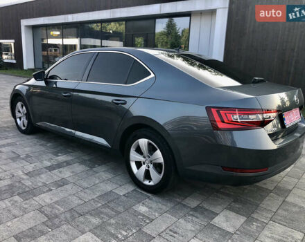 Шкода Суперб, объемом двигателя 1.97 л и пробегом 327 тыс. км за 15800 $, фото 22 на Automoto.ua