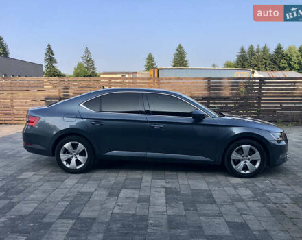 Шкода Суперб, объемом двигателя 1.97 л и пробегом 327 тыс. км за 15800 $, фото 6 на Automoto.ua