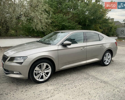 Шкода Суперб, объемом двигателя 2 л и пробегом 279 тыс. км за 18900 $, фото 14 на Automoto.ua
